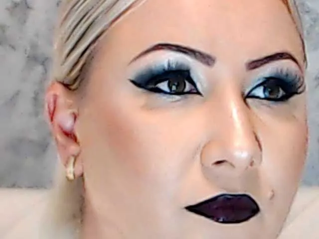 ClaudieTaylon's avatar