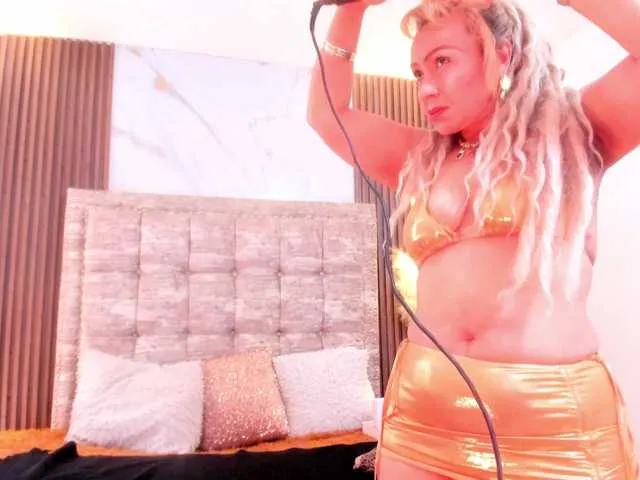 taylor-anastasia's avatar