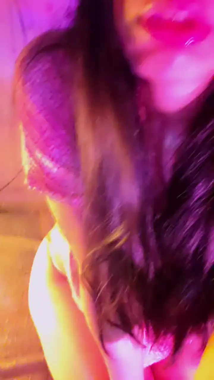 Aloneathome22's avatar