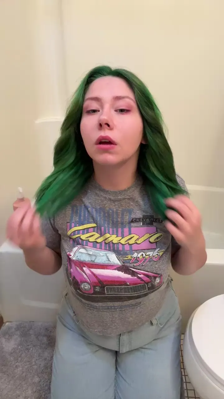 JuicyJewels25's avatar