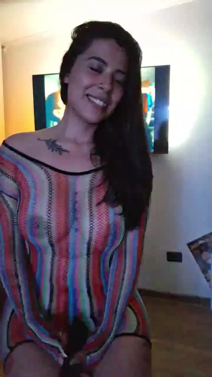 karenbrunette's avatar