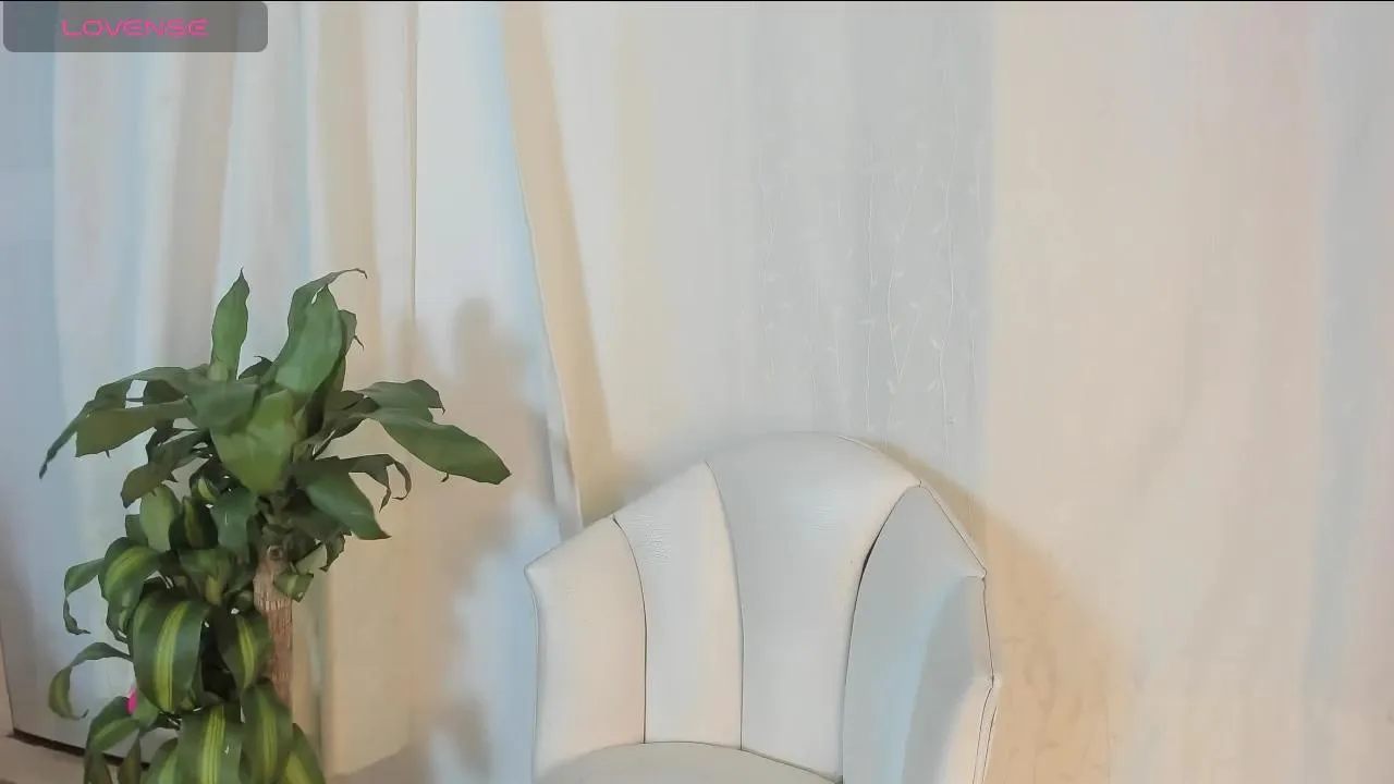 Ltt_Melodi model from Cam4