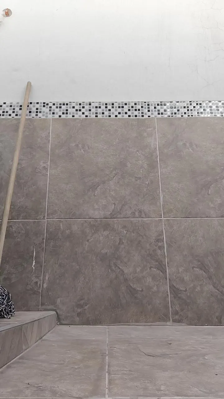 NoahBrunette1's avatar