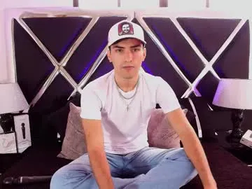 alekruizx — GOAL: flash hairy ass [44 tokens remaining] Hairy, sensual and sexual.  #hairy #cum #bigdick #smoke #teen