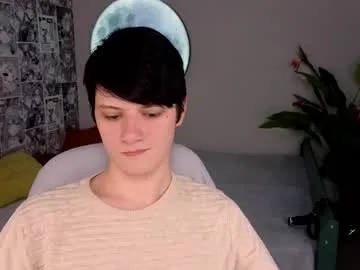 allert_ model from Chaturbate