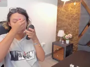 asami_hattori's avatar