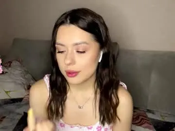 brunalamarra — GOAL  :make me wet .First stream on the bedShall we chat? #bigass #petite  #18 #skinny #cute [61 tokens remaining]