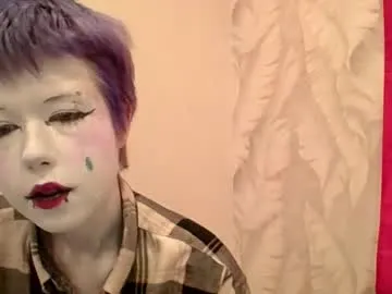 carolinerichter's avatar