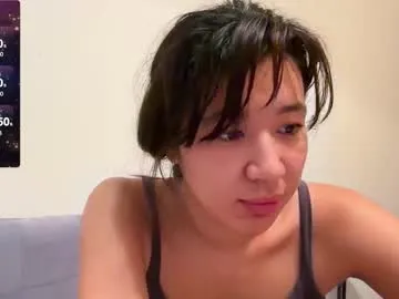 cosmo_pussy — take off the top  [100 tokens left]  #asian #hairy #lovense #housewife #dirtytalk