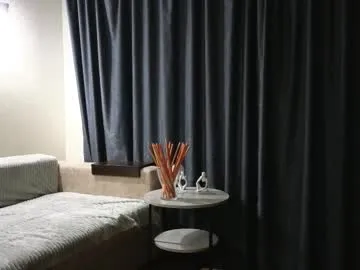 donnetteschmuff — Goal:  Start masturbation Hello everyone, my name is Elizabeth, I'm #new here. #teen #bigboobs #18 #young [376 tokens remaining]