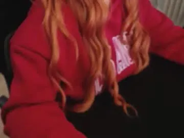 elly_petite — Elly_petite's room                                                                                                                                                                   #natural #ChillVibe