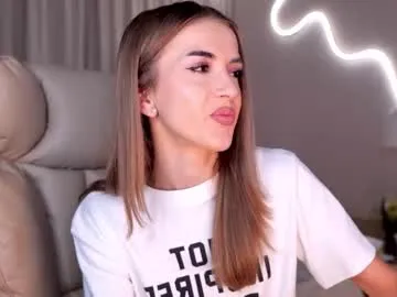 entya —  A graceful space for beautiful souls  #natural #petite #smalltits #young #18