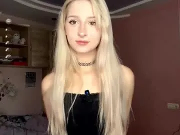 evaqt — Hi! im Eva and im #new here! GOALoil boobielove pattern 222tk #18 #skinny #shy #lovense [167 tokens remaining]