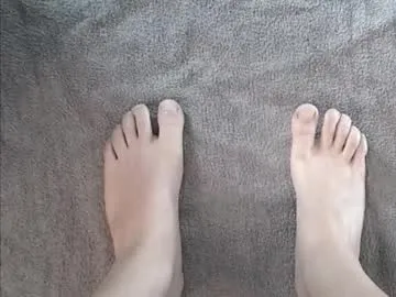 gaming99 — #footfetish #bigfeet #barefeet #dom