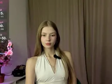 gogo1332 — goal: doggy in cam Hey i'm Lissandra its my third stream here ! My fav pat 25/38/100/120/160/200 #new #shy #teen #lovense #skinny [105 tokens remaining]