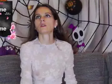 hailey_peach — #new #milf #skinny #feet #anal