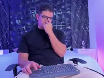 jeffdaltton — make me happy today making me cum  #monstercock #cum #straight #muscle [2000 tokens remaining]