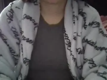 kissandtell1357's avatar