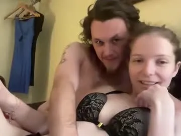 little_kiity_chloe — Get naked  [490 tokens left]