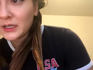 lovelyqueenaria's avatar