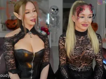 mia_cloudy — HOT KISSING WITH TONGUE [700 tokens left] LAST GOALCUM ON 2 FACE ! ! #bigboobs #anal #fuckpussy #blowjob #longtongue