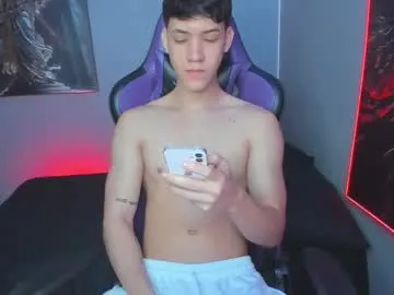 michael_twink18's avatar