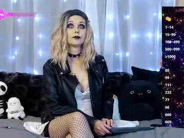 Chaturbate midnightpixie is Freechat midnightpixie — I'm Chucky, wanna play? // Vibe me with your tips// Cum show @ every 10 goals// #lush #bigboobs #booty #halloween  #cosplay