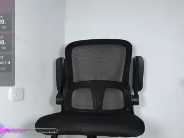 mr_freed — Multi Goal: cum show  lovense on [1500 tokens left] #lovense #muscle #cum  #18 #bigcock