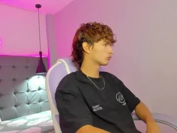 nicolasferrer18's avatar