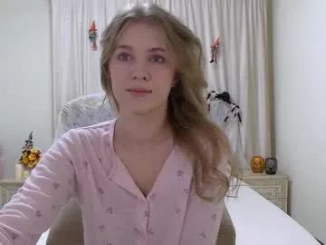 pamelablair's avatar