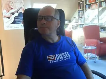 pavlovsdog2006's avatar