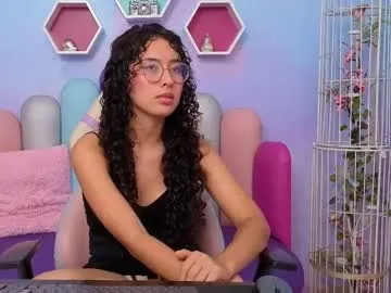 sashamonroee_ — Fuck my big ass and make me squirt with a delicious anal - Goal: oil on my tits + spanks ass x5 [98 tokens left] #teen  #18 #squirt #daddy #latina