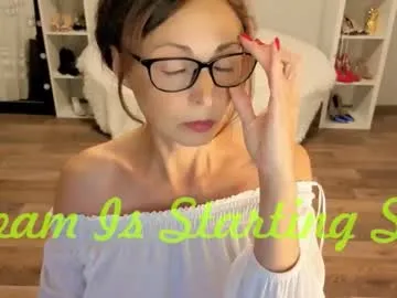 sophie_caring's avatar