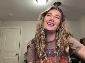 teamtragic — Come join my cult :) Chill Sunday stream :) Come hang! OF is Teamtragic!