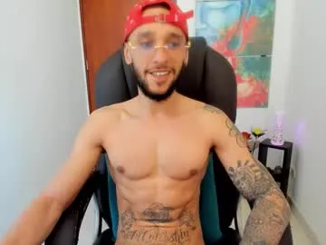 teylor_cristian — GOAL: Flex my muscles for you, goal cum [617 tokens remaining] Welcome guys, you will enjoy intense pleasure and a great show #lovense #bigcock #muscle #cum #hairy