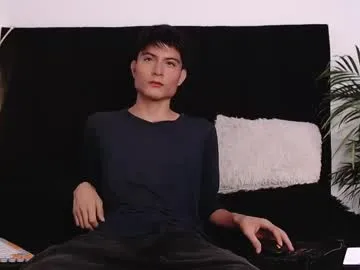 thomasbennett_'s avatar