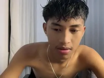 ur_fuckerbttm's avatar