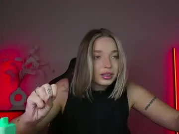 viollasinzz — HOOT BLOWJOB WITH 2 DICKS [3660 tokens left] #blonde #saliva #daddy #blowjob #deepthroat