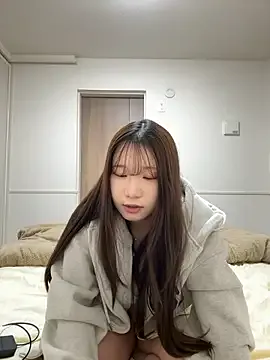 _YUNOo0_ — Freechat on StripChat