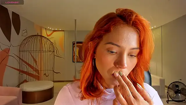 AmberColors_'s avatar