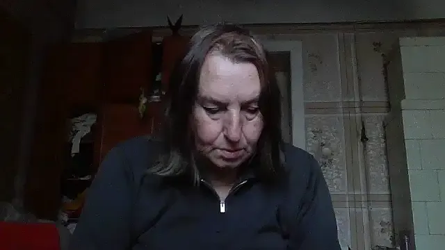 AnnaLive570's avatar