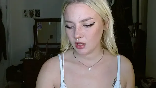 April_LoveUK's avatar