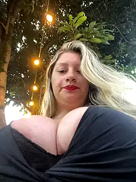 StripChat aurora_coldd is Freechat aurora_coldd — Make me have a squirt