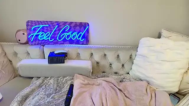 BarbieKarly's avatar