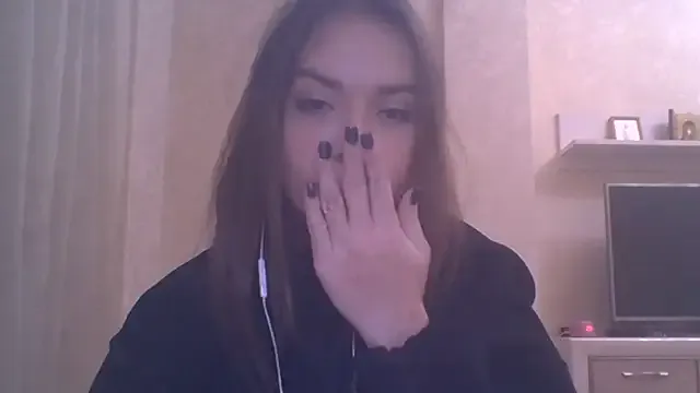 StripChat CeyaLier is Freechat CeyaLier — Stand up and show outfit