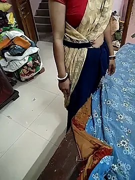 COUPLLE_VILLAGE's avatar