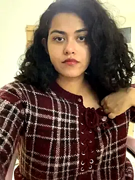 Curvydesifromgermany's avatar