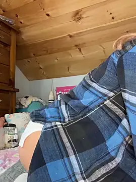 StripChat DanaeJustine is Freechat DanaeJustine — Remove sweatshirt&shirts