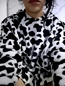 StripChat ElaRuil69 is Freechat ElaRuil69 — masturbate and squirt