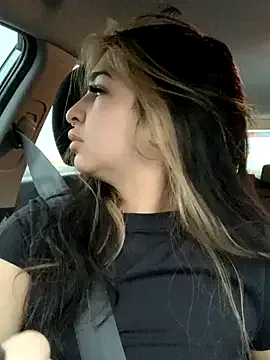 StripChat ElsaMae is Freechat ElsaMae —  for 5 minutes